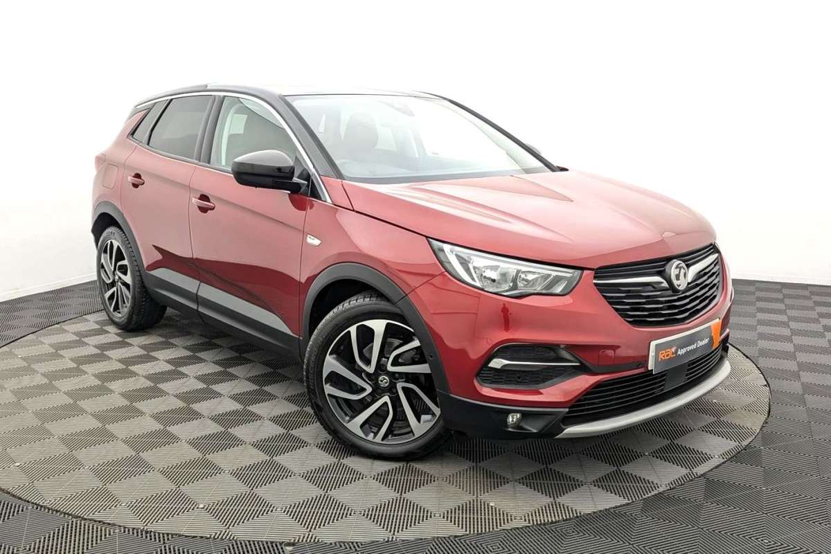 Check out this Vauxhall Grandland X 2018 Diesel Manual