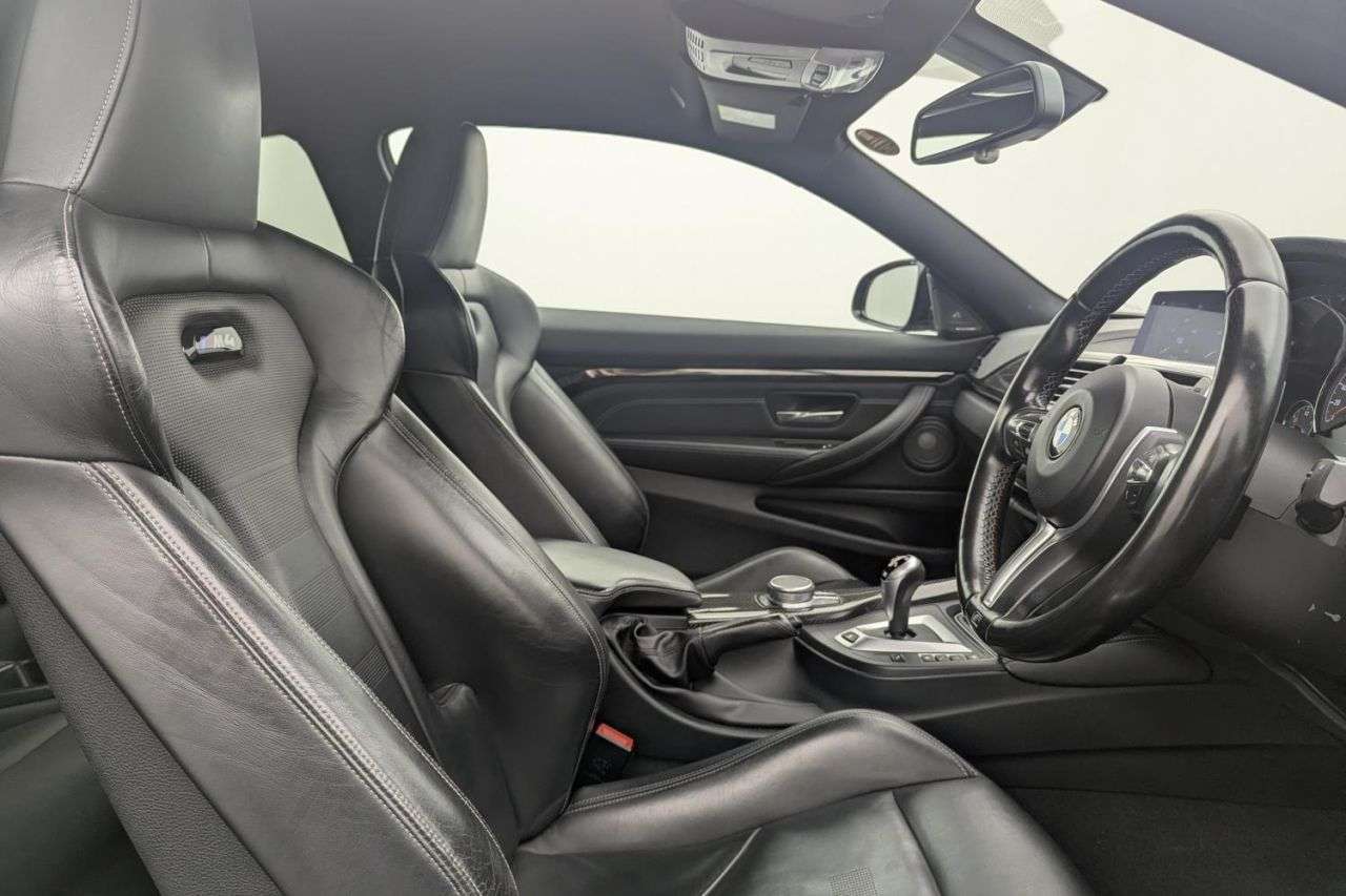 A 2019 BMW M4 3.0 BiTurbo GPF Competition Coupe 2dr Petrol DCT Euro 6 (s/s) (450 ps) Awar A 2019 BMW M4 3.0 BiTurbo GPF Competition Coupe 2dr Petrol DCT Euro 6 (s/s) (450 ps) Awar