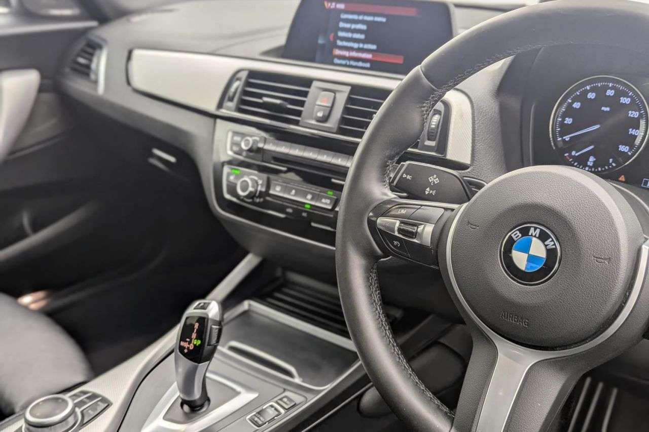 2019 BMW 1 SERIES 2019 BMW 1 SERIES