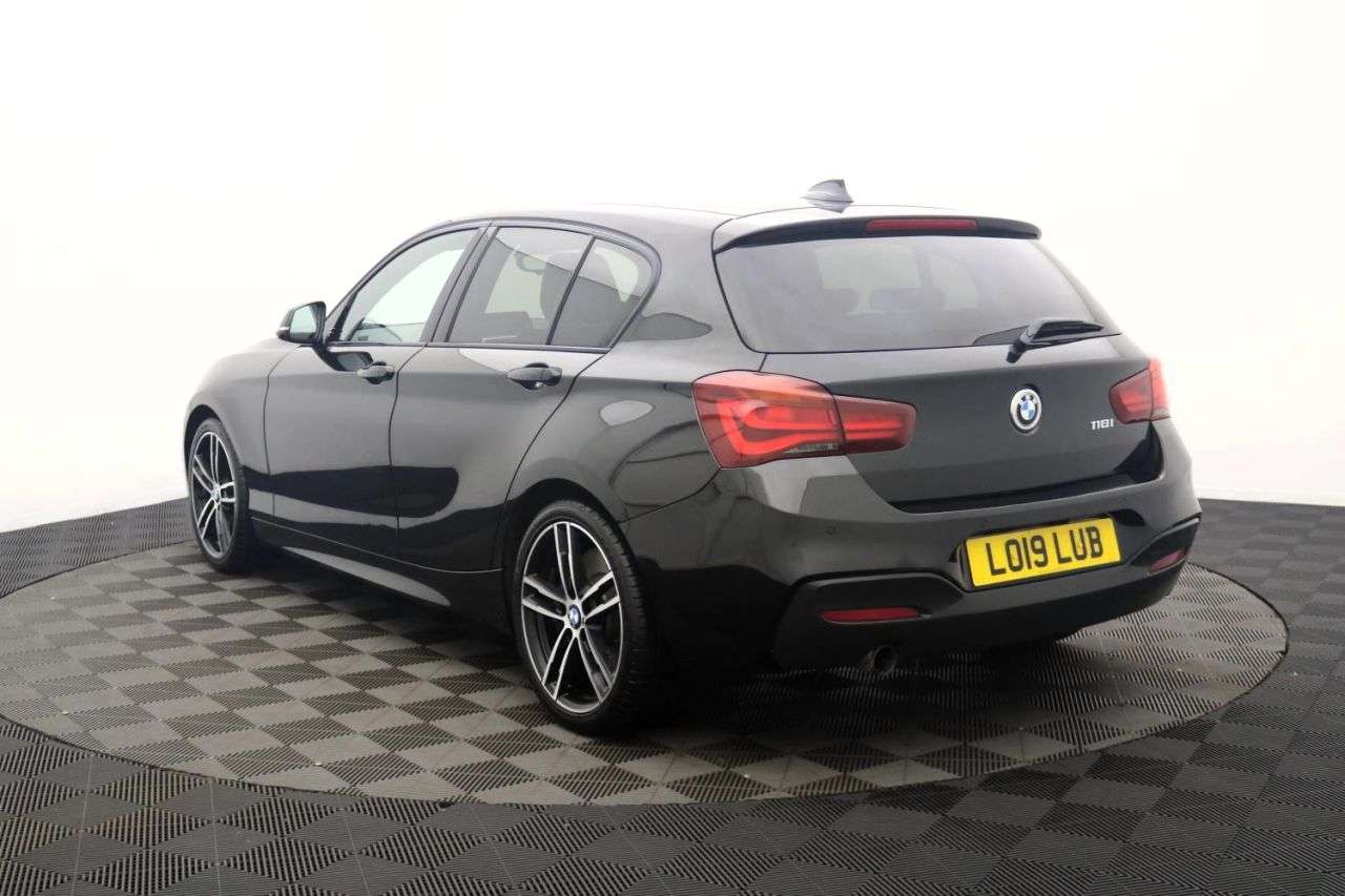 2019 BMW 1 SERIES 2019 BMW 1 SERIES