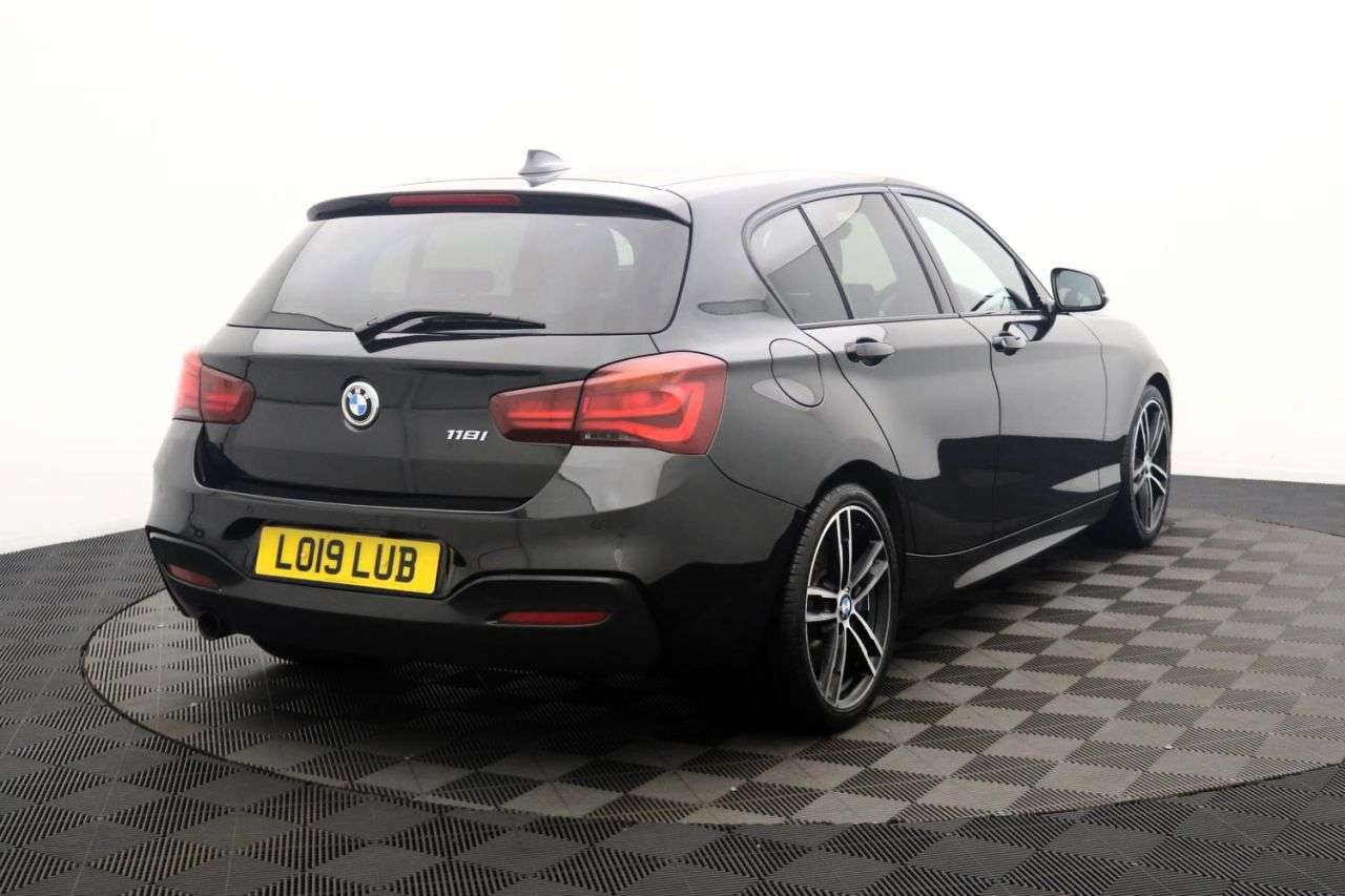 2019 BMW 1 SERIES 2019 BMW 1 SERIES