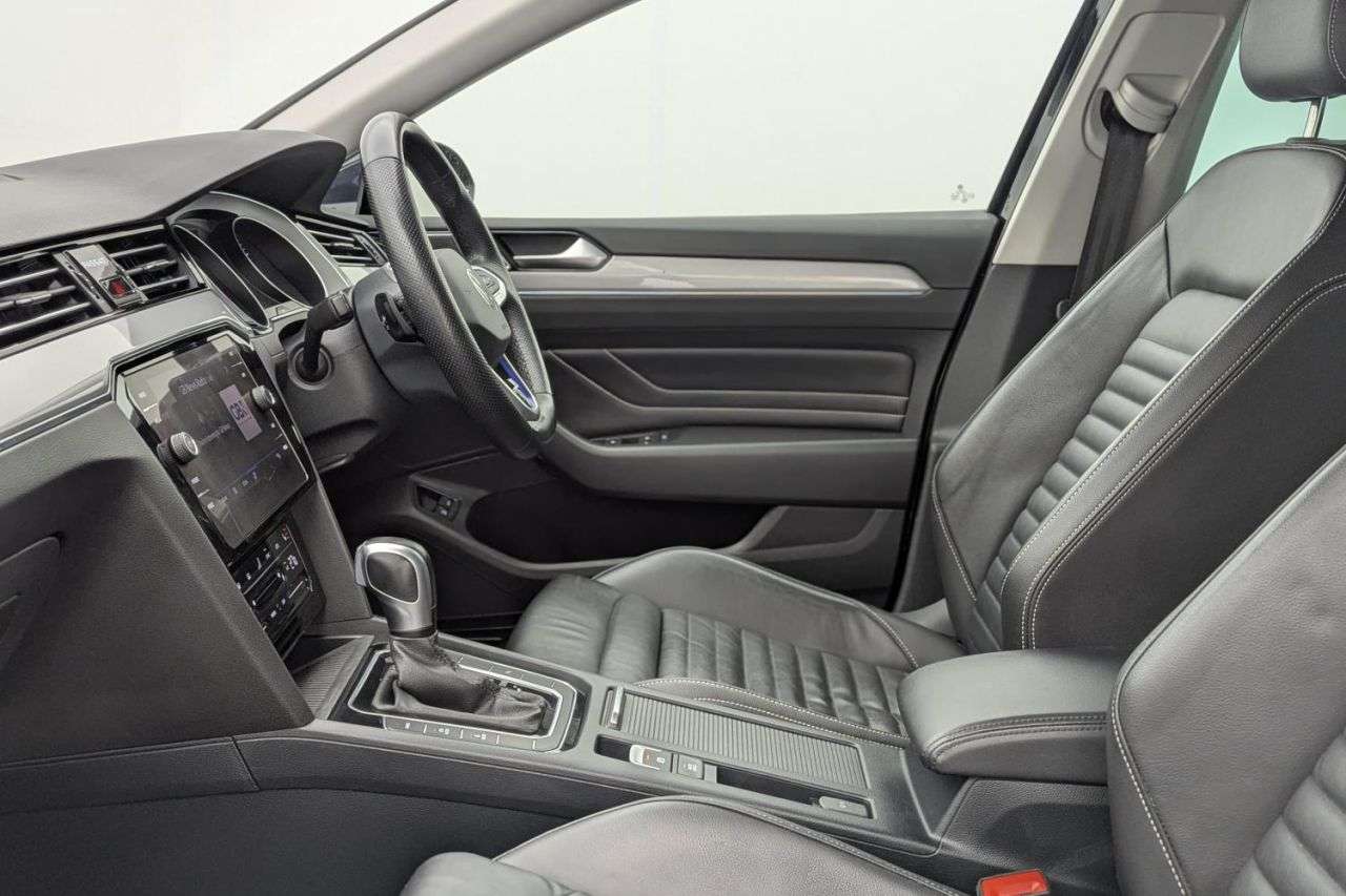 2023 VOLKSWAGEN PASSAT 2023 VOLKSWAGEN PASSAT