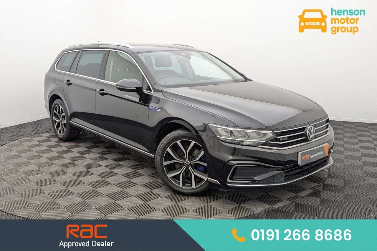 A 2023 VOLKSWAGEN PASSAT 1.4 TSI 13kWh GTE Estate 5dr Petrol Plug-in Hybrid DSG Euro 6 (s/s) (218 ps A 2023 VOLKSWAGEN PASSAT 1.4 TSI 13kWh GTE Estate 5dr Petrol Plug-in Hybrid DSG Euro 6 (s/s) (218 ps