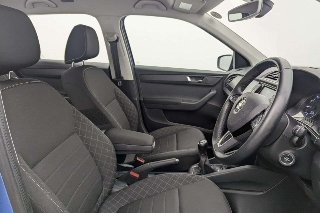 A 2018 SKODA FABIA 1.0 TSI SE L Hatchback 5dr Petrol Manual Euro 6 (s/s) (95 ps) Award Winning A 2018 SKODA FABIA 1.0 TSI SE L Hatchback 5dr Petrol Manual Euro 6 (s/s) (95 ps) Award Winning