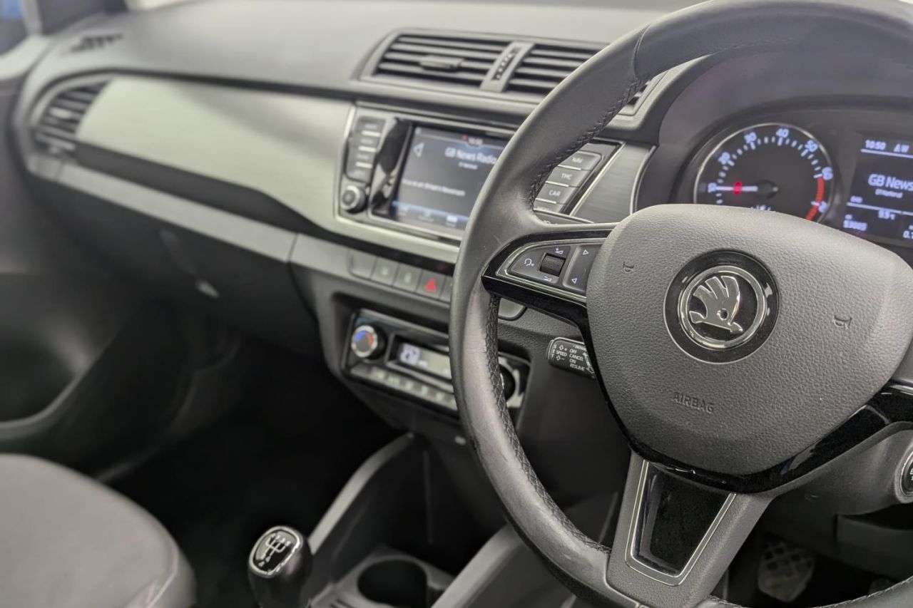 2018 SKODA FABIA 2018 SKODA FABIA