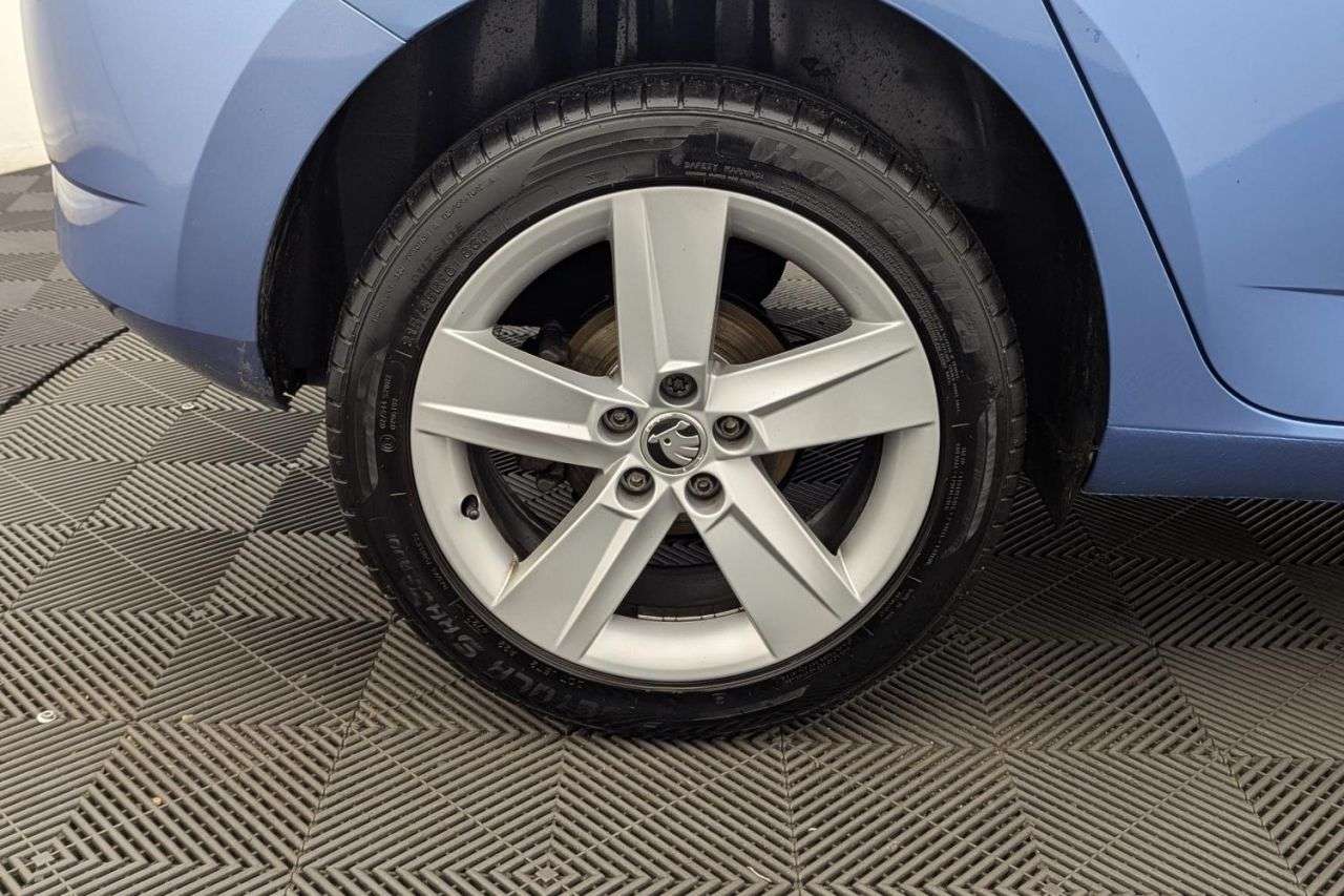 2018 SKODA FABIA 2018 SKODA FABIA