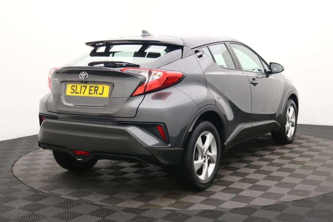 2017 TOYOTA C-HR 2017 TOYOTA C-HR