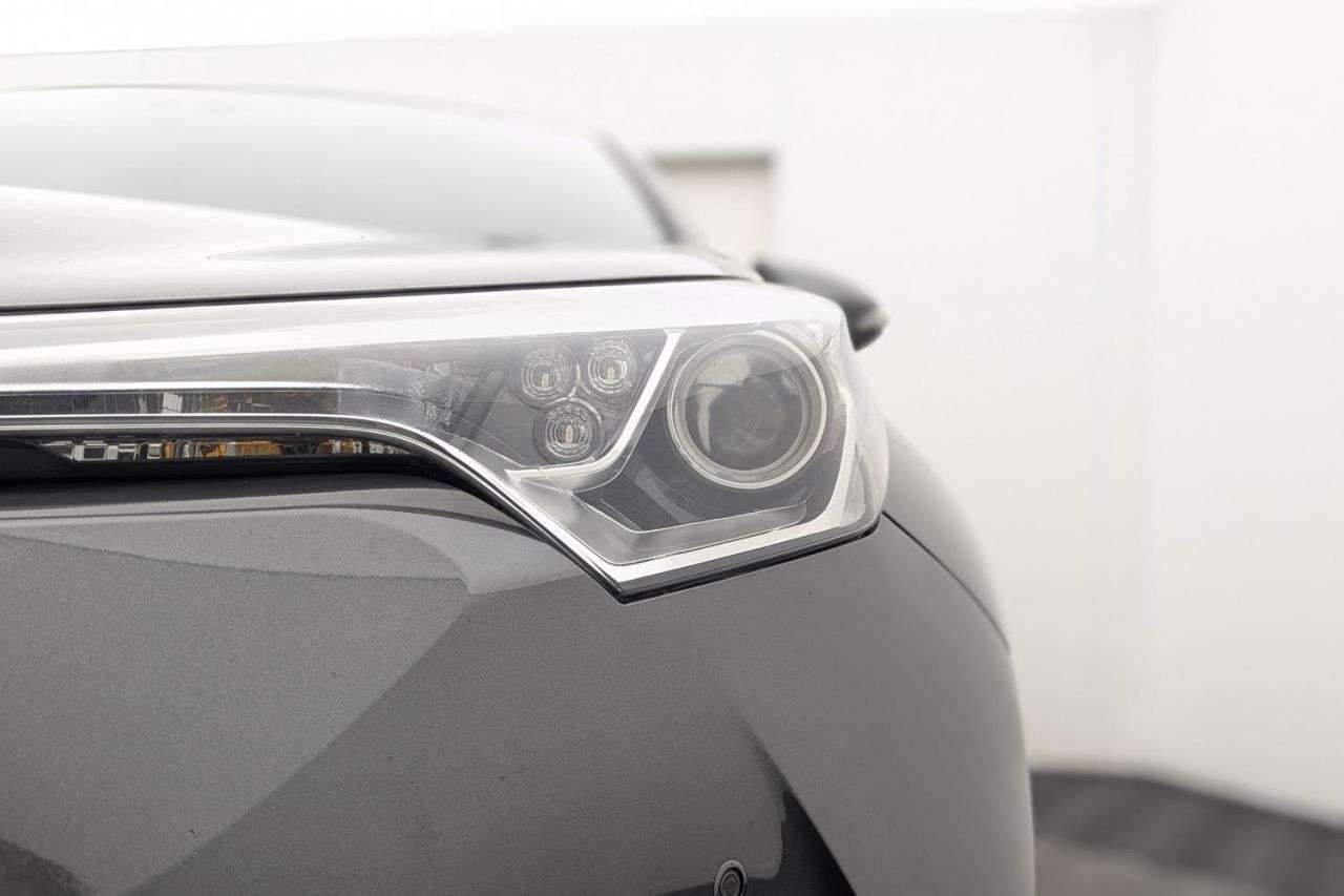 2017 TOYOTA C-HR 2017 TOYOTA C-HR