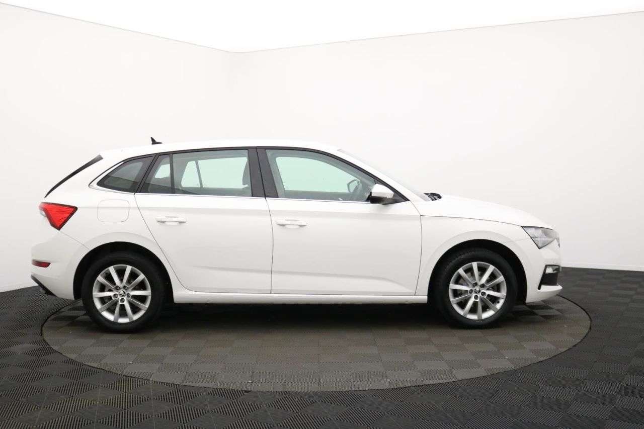 A 2022 SKODA SCALA 1.5 TSI SE Technology Hatchback 5dr Petrol Manual Euro 6 (s/s) (150 ps) Awa A 2022 SKODA SCALA 1.5 TSI SE Technology Hatchback 5dr Petrol Manual Euro 6 (s/s) (150 ps) Awa