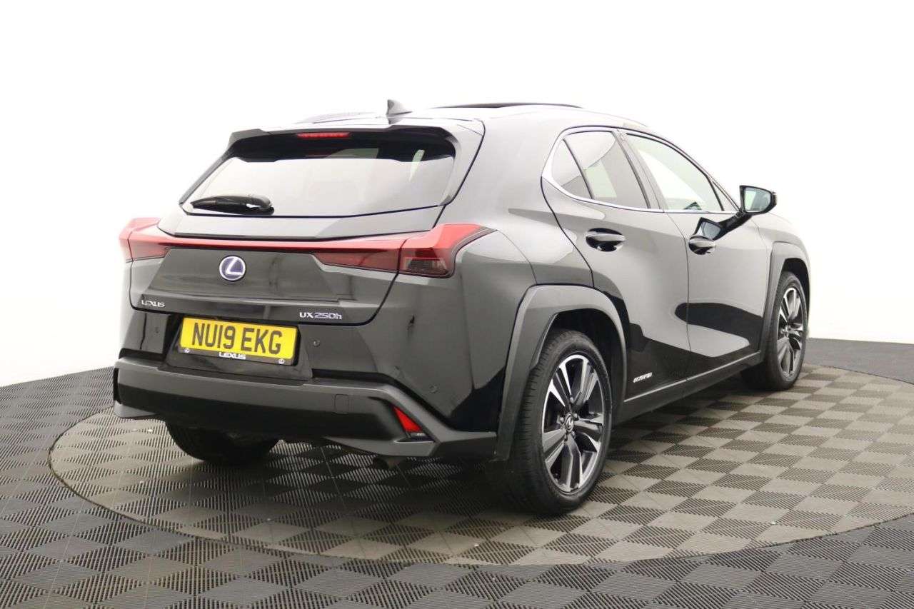 2019 LEXUS UX 2019 LEXUS UX