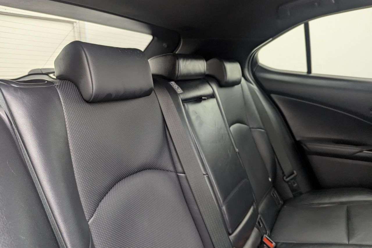 2019 LEXUS UX 2019 LEXUS UX