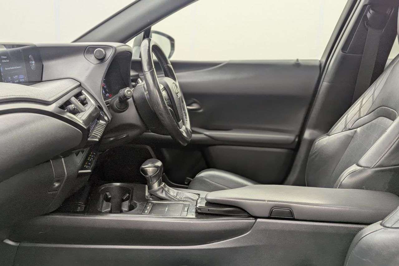 2019 LEXUS UX 2019 LEXUS UX