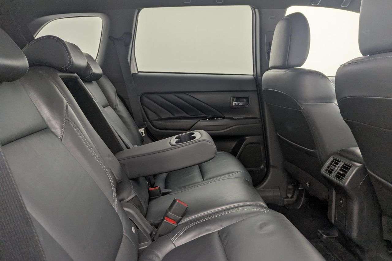 2020 MITSUBISHI OUTLANDER 2020 MITSUBISHI OUTLANDER