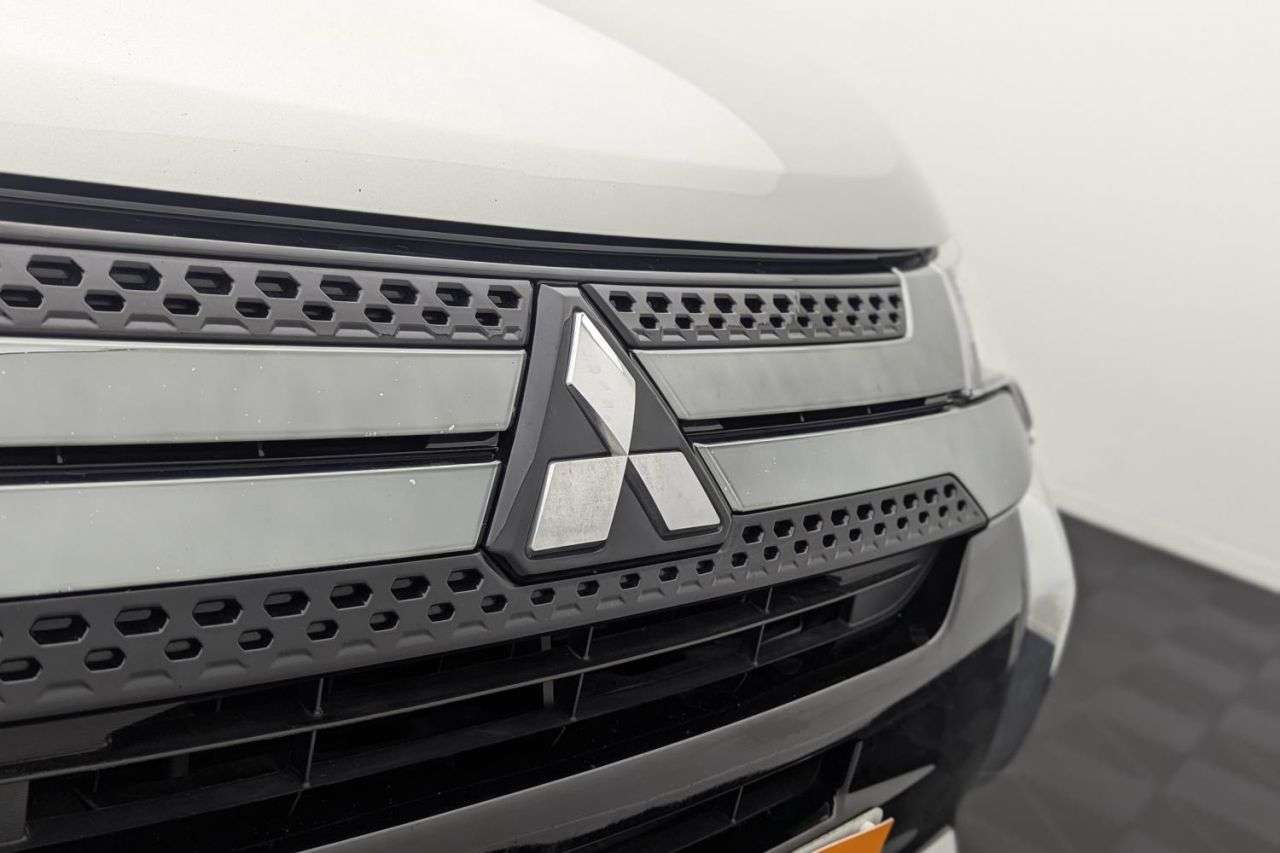 2020 MITSUBISHI OUTLANDER 2020 MITSUBISHI OUTLANDER