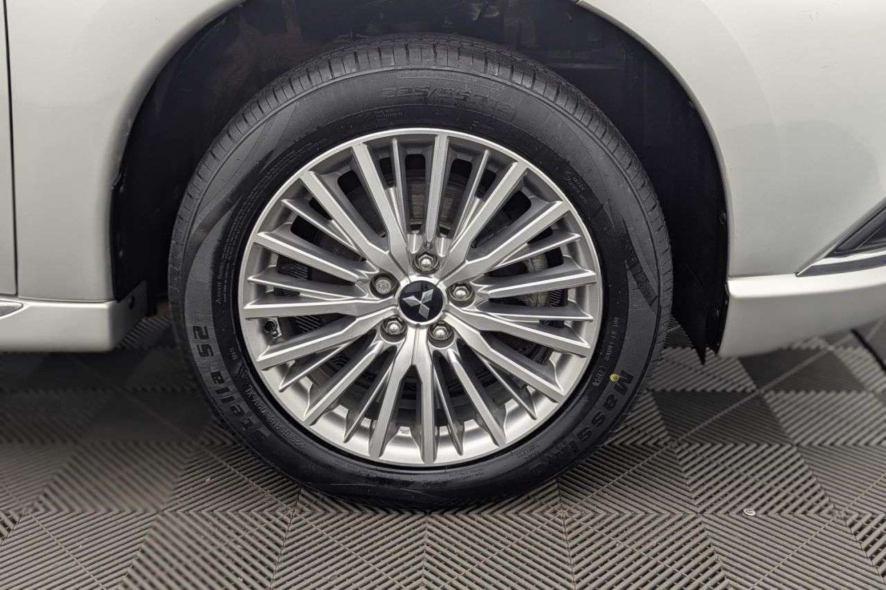 2020 MITSUBISHI OUTLANDER 2020 MITSUBISHI OUTLANDER