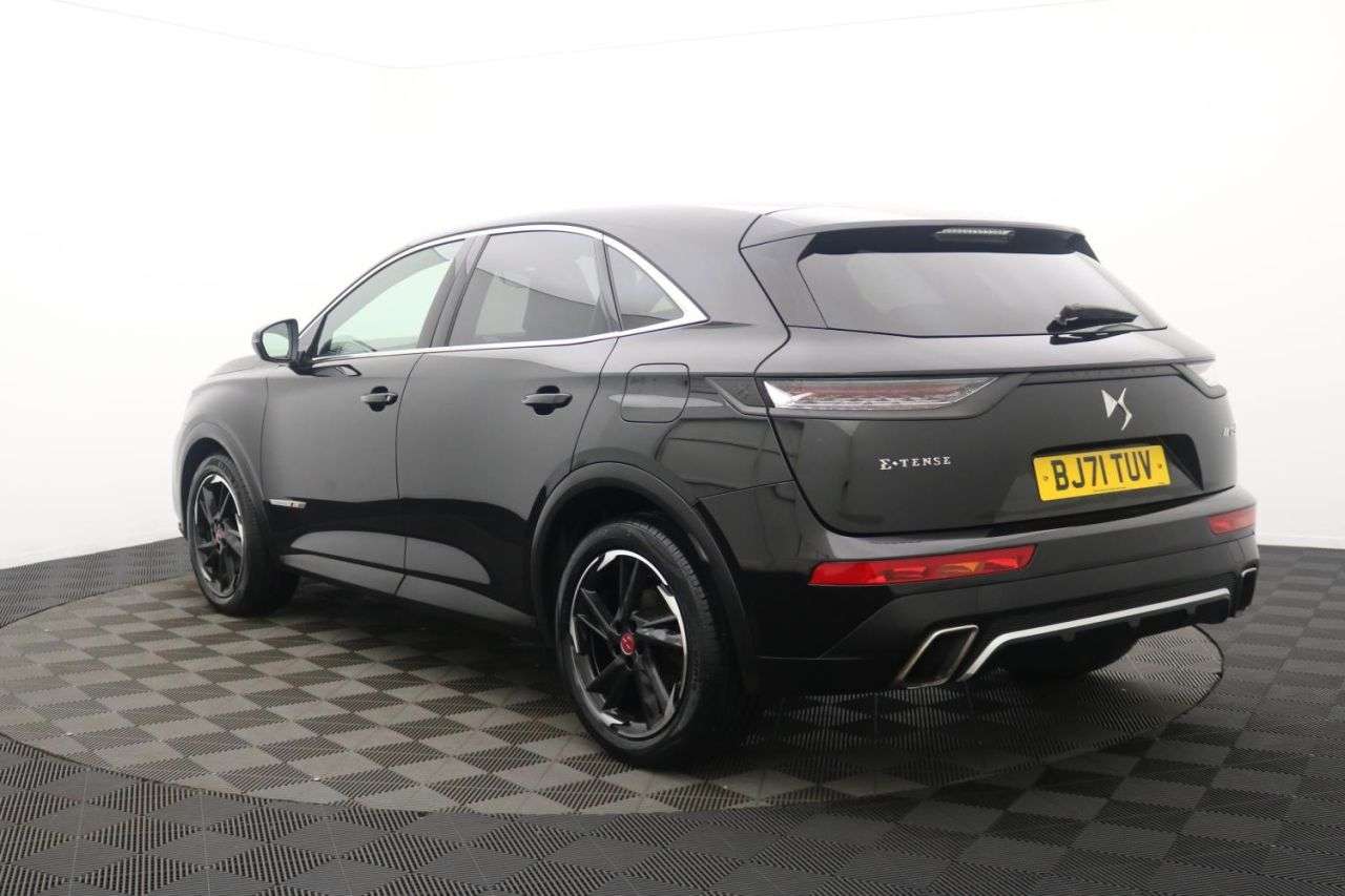 2021 DS AUTOMOBILES DS 7 CROSSBACK 2021 DS AUTOMOBILES DS 7 CROSSBACK