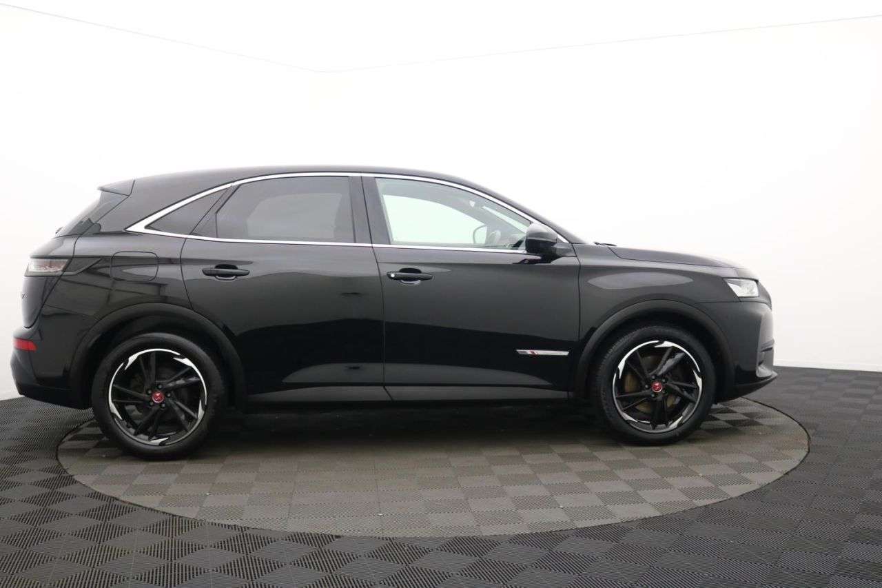 A 2021 DS AUTOMOBILES DS 7 CROSSBACK 1.6 E-TENSE 13.2kWh Performance Line Crossback 5dr Petrol Plug-in Hybrid EA A 2021 DS AUTOMOBILES DS 7 CROSSBACK 1.6 E-TENSE 13.2kWh Performance Line Crossback 5dr Petrol Plug-in Hybrid EA