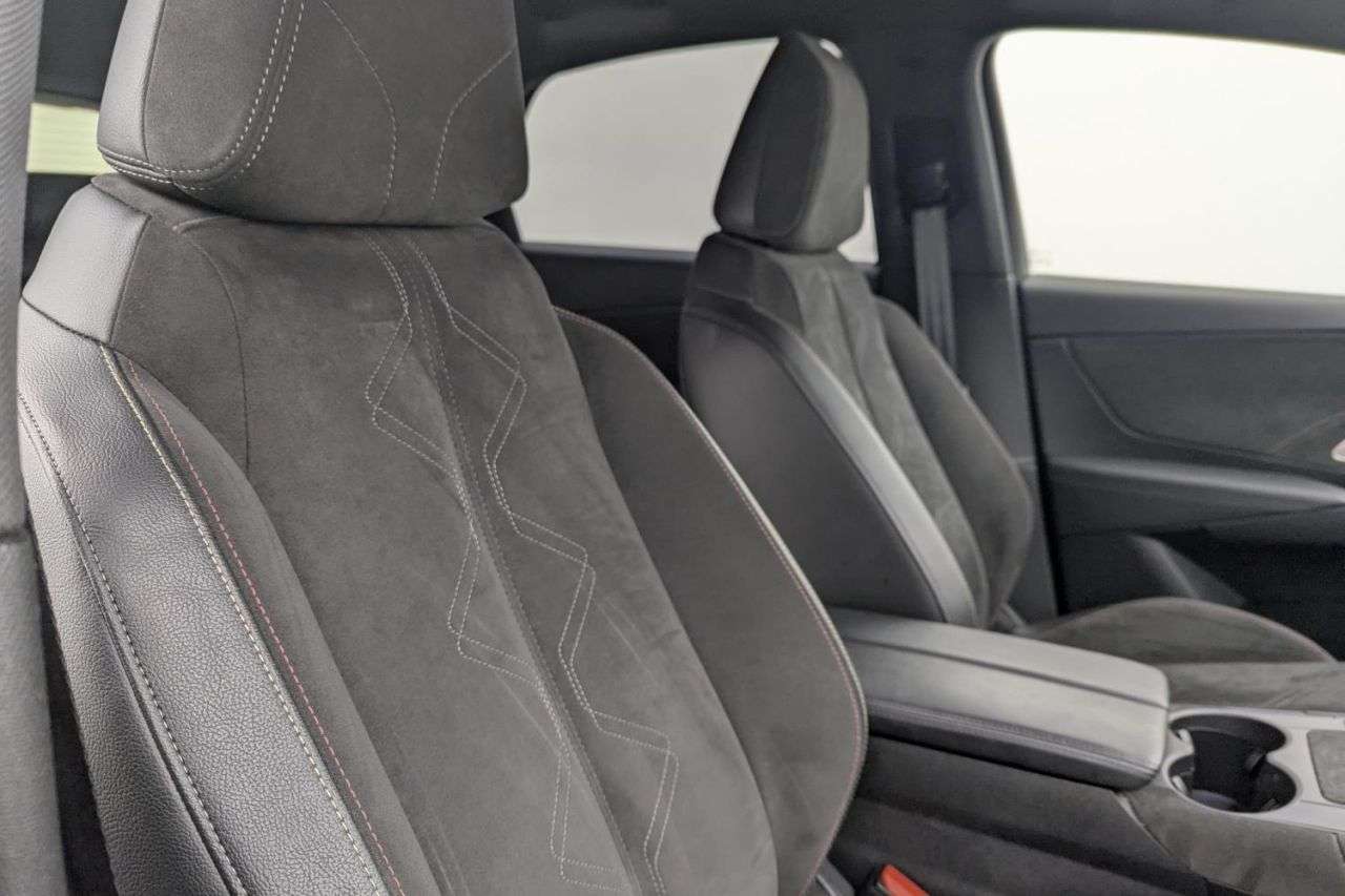 2021 DS AUTOMOBILES DS 7 CROSSBACK 2021 DS AUTOMOBILES DS 7 CROSSBACK