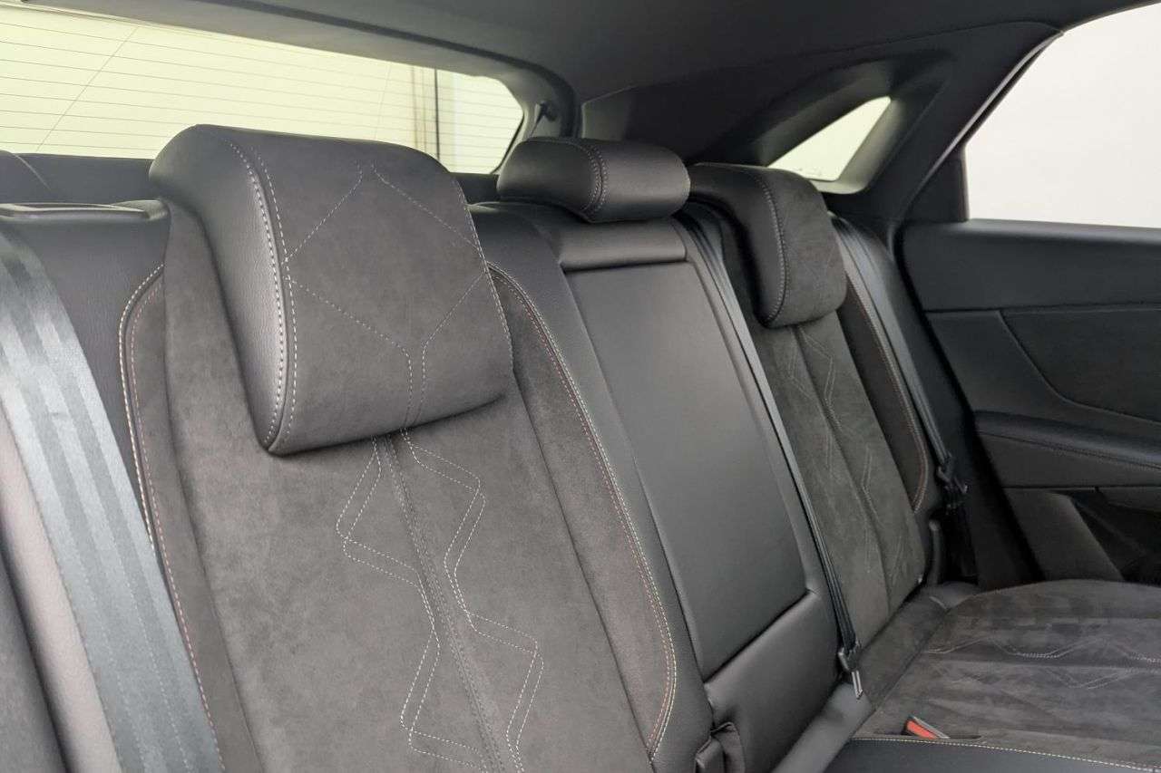 2021 DS AUTOMOBILES DS 7 CROSSBACK 2021 DS AUTOMOBILES DS 7 CROSSBACK