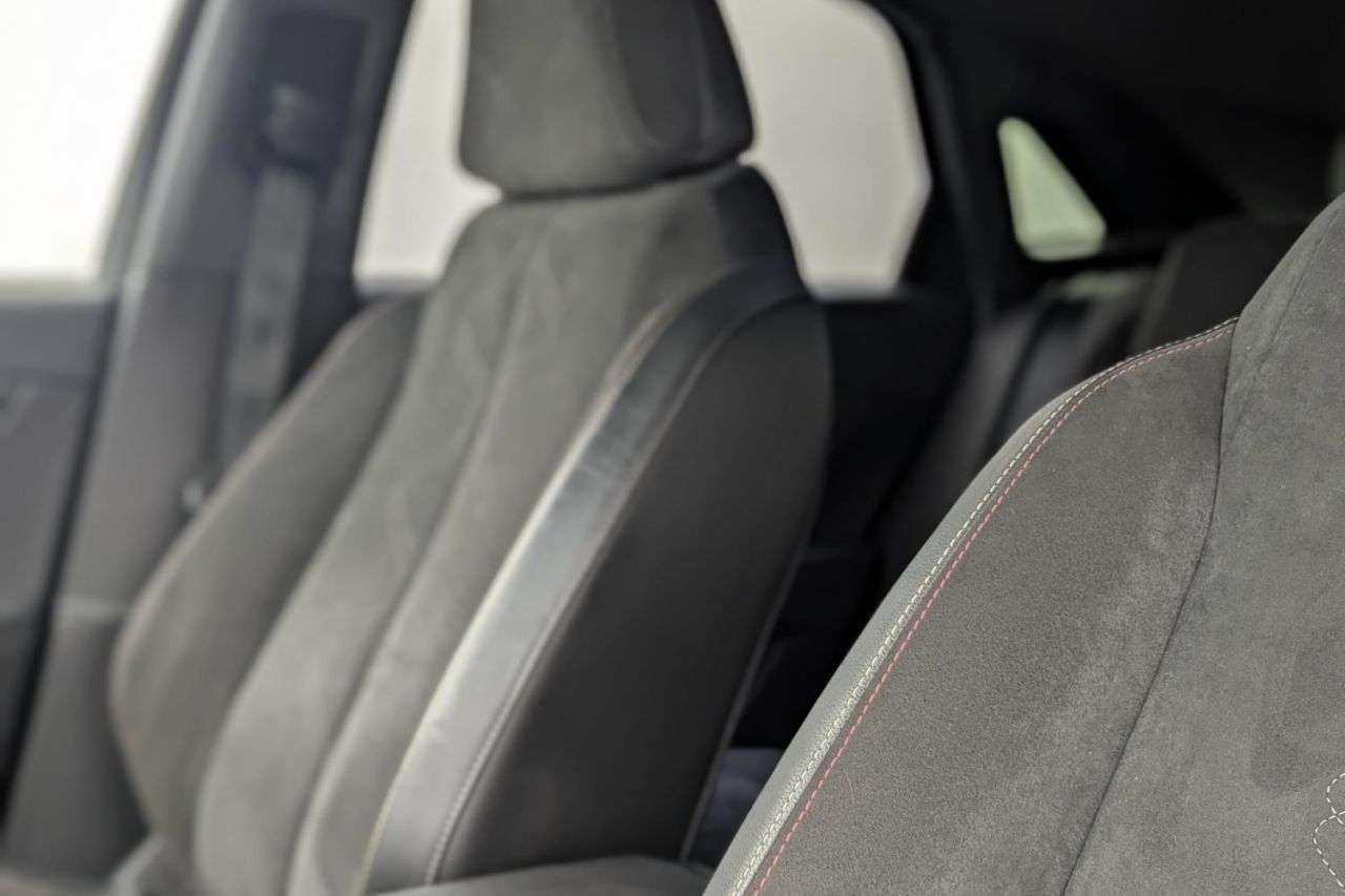 2021 DS AUTOMOBILES DS 7 CROSSBACK 2021 DS AUTOMOBILES DS 7 CROSSBACK