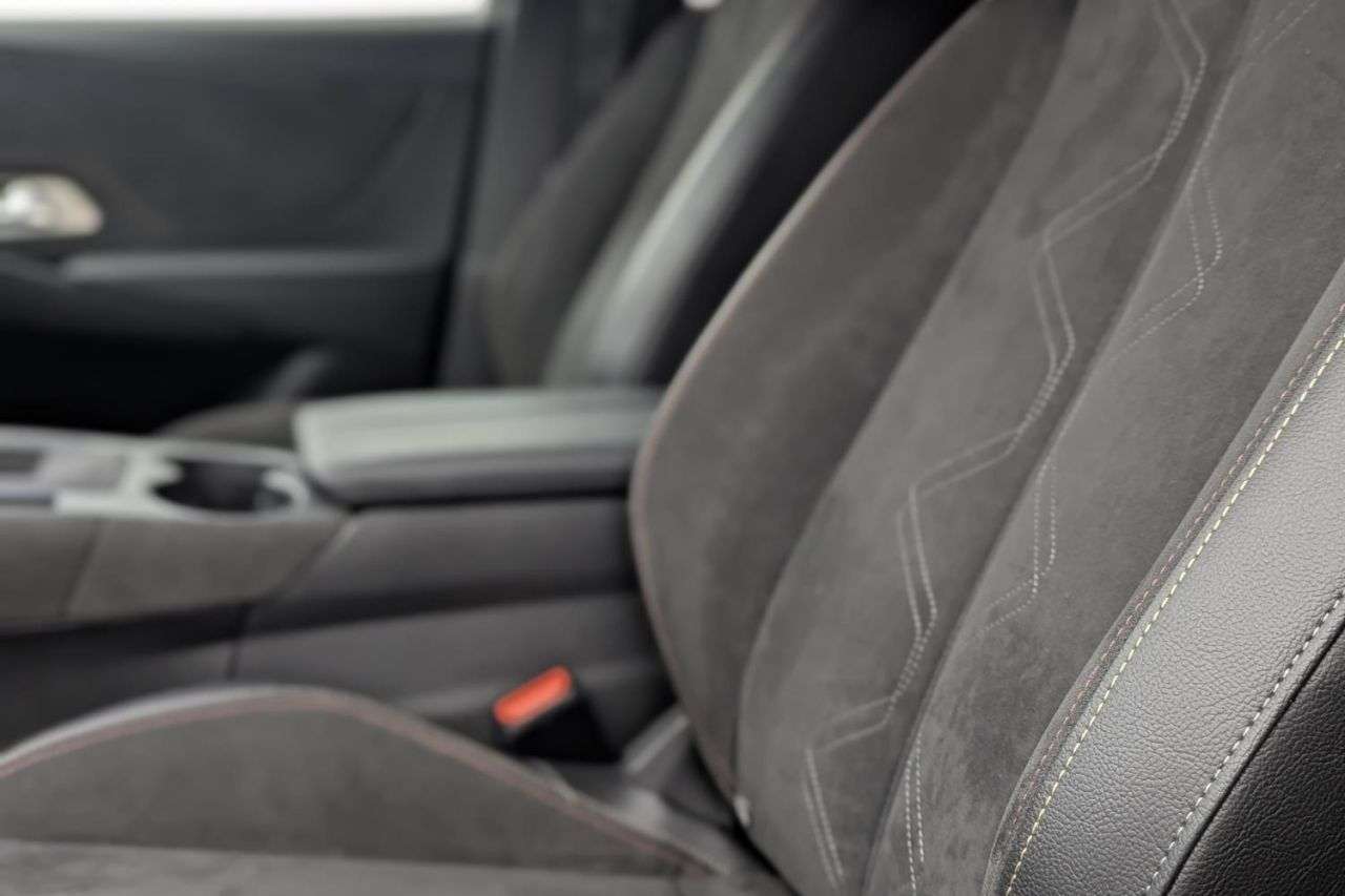 2021 DS AUTOMOBILES DS 7 CROSSBACK 2021 DS AUTOMOBILES DS 7 CROSSBACK