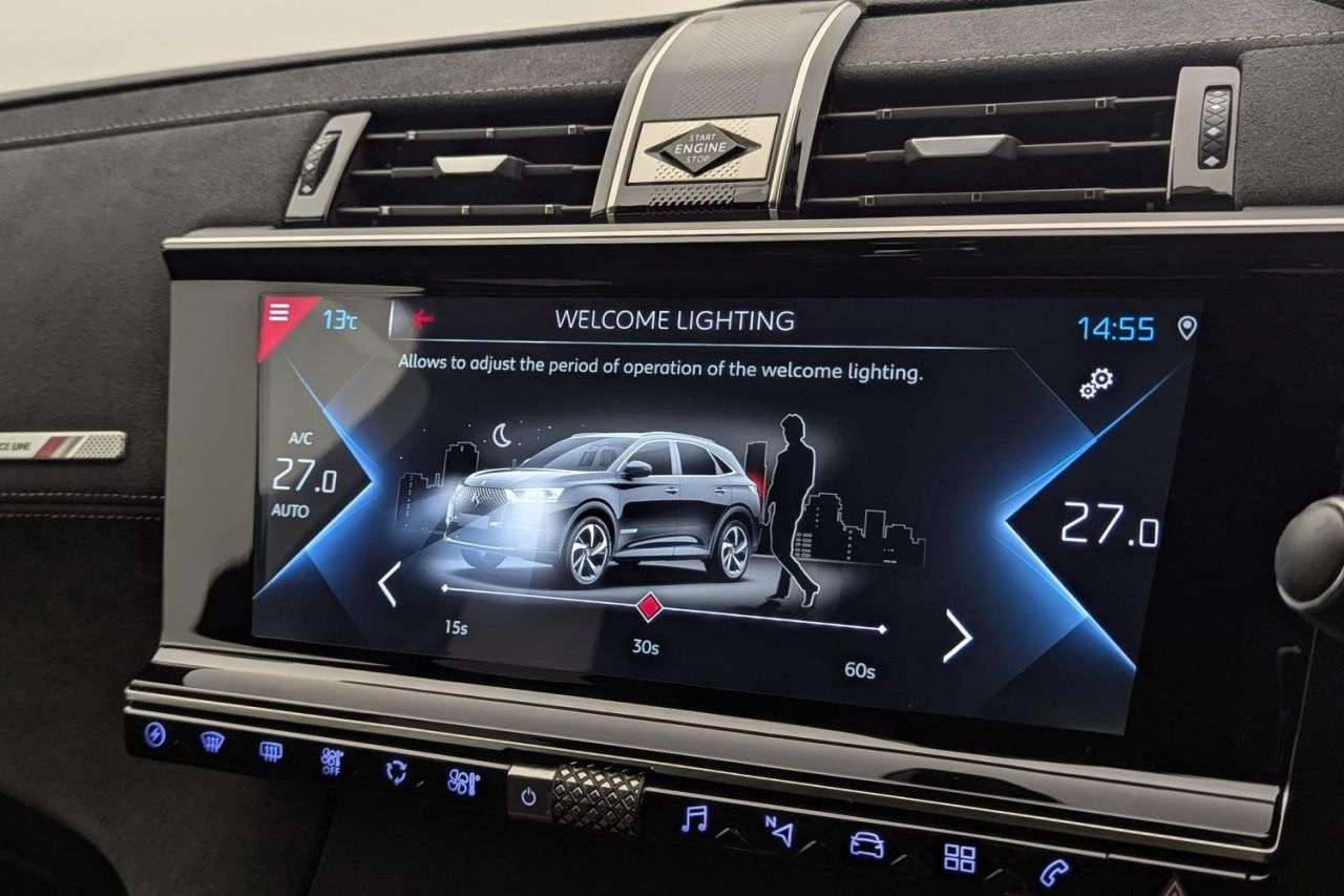 2021 DS AUTOMOBILES DS 7 CROSSBACK 2021 DS AUTOMOBILES DS 7 CROSSBACK