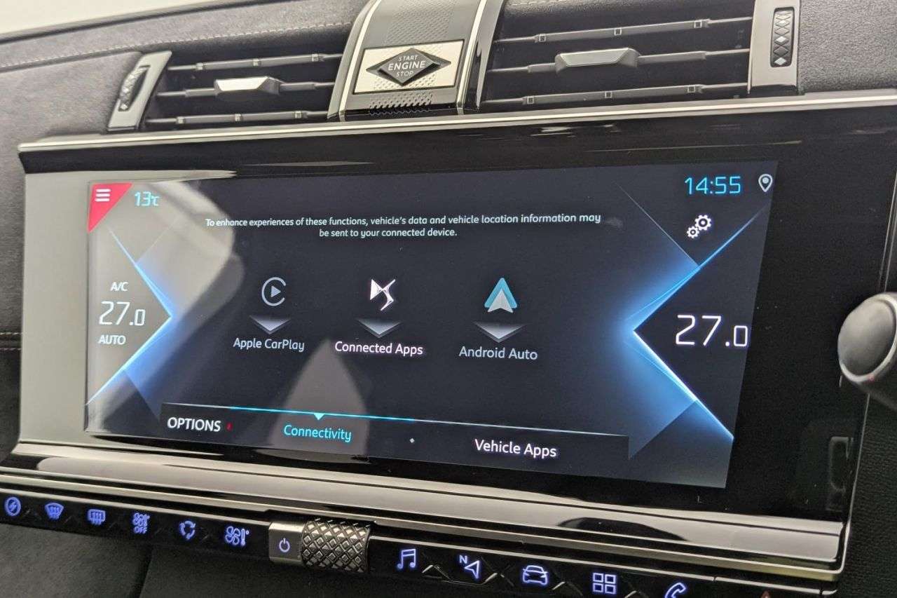 2021 DS AUTOMOBILES DS 7 CROSSBACK 2021 DS AUTOMOBILES DS 7 CROSSBACK