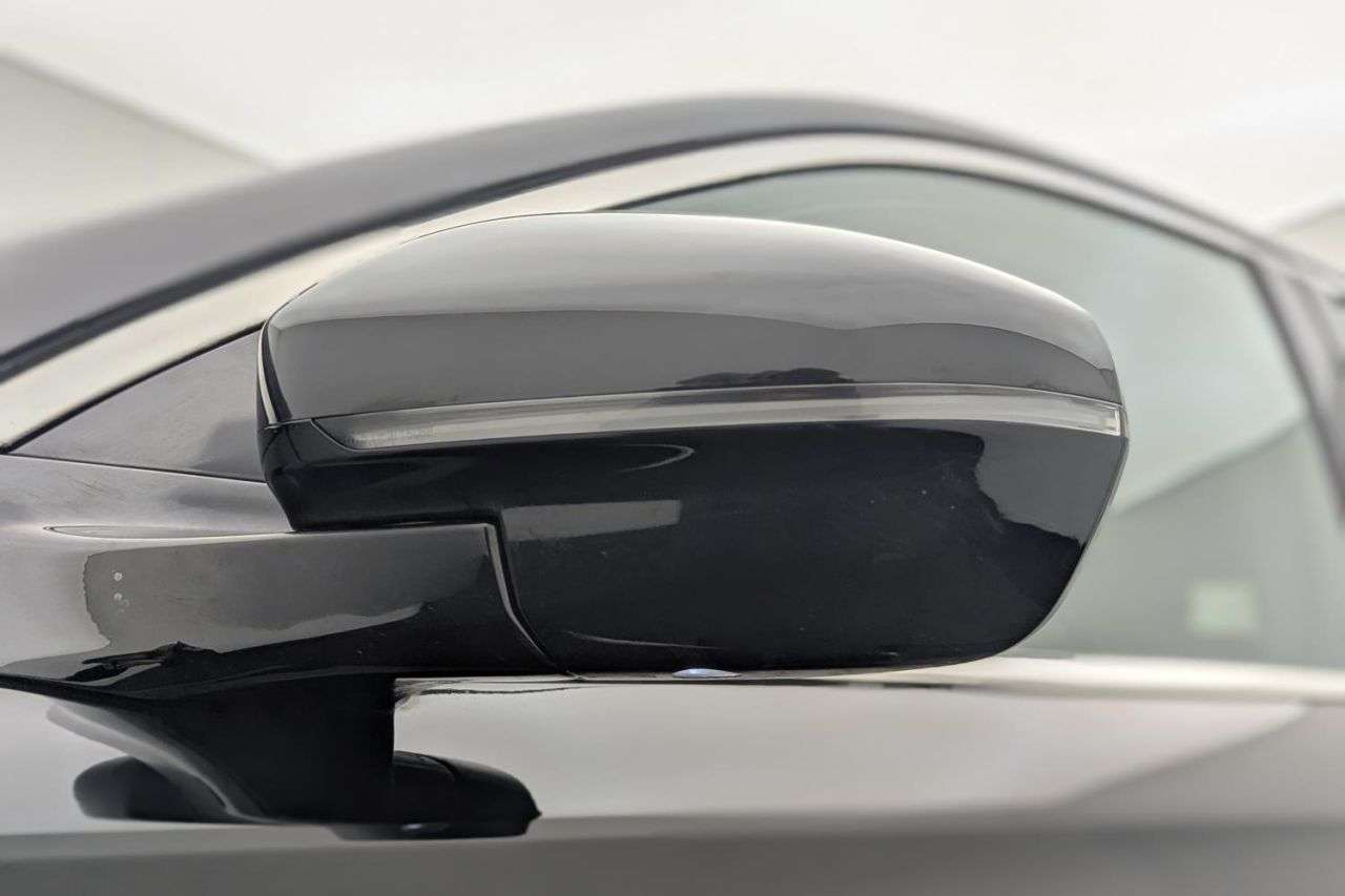 2021 DS AUTOMOBILES DS 7 CROSSBACK 2021 DS AUTOMOBILES DS 7 CROSSBACK