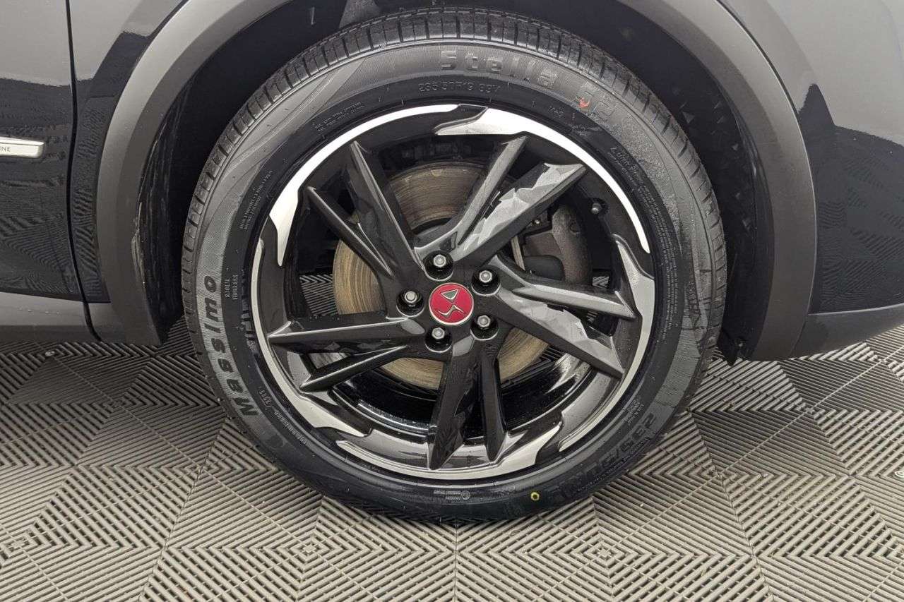 2021 DS AUTOMOBILES DS 7 CROSSBACK 2021 DS AUTOMOBILES DS 7 CROSSBACK