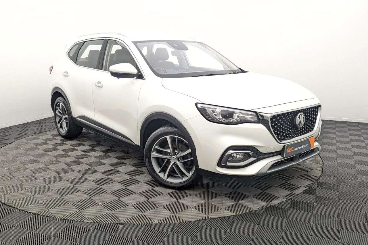 A 2022 MG MG HS 1.5 T-GDI 16.6kWh Excite SUV 5dr Petrol Plug-in Hybrid Auto Euro 6 (s/s) (2 A 2022 MG MG HS 1.5 T-GDI 16.6kWh Excite SUV 5dr Petrol Plug-in Hybrid Auto Euro 6 (s/s) (2