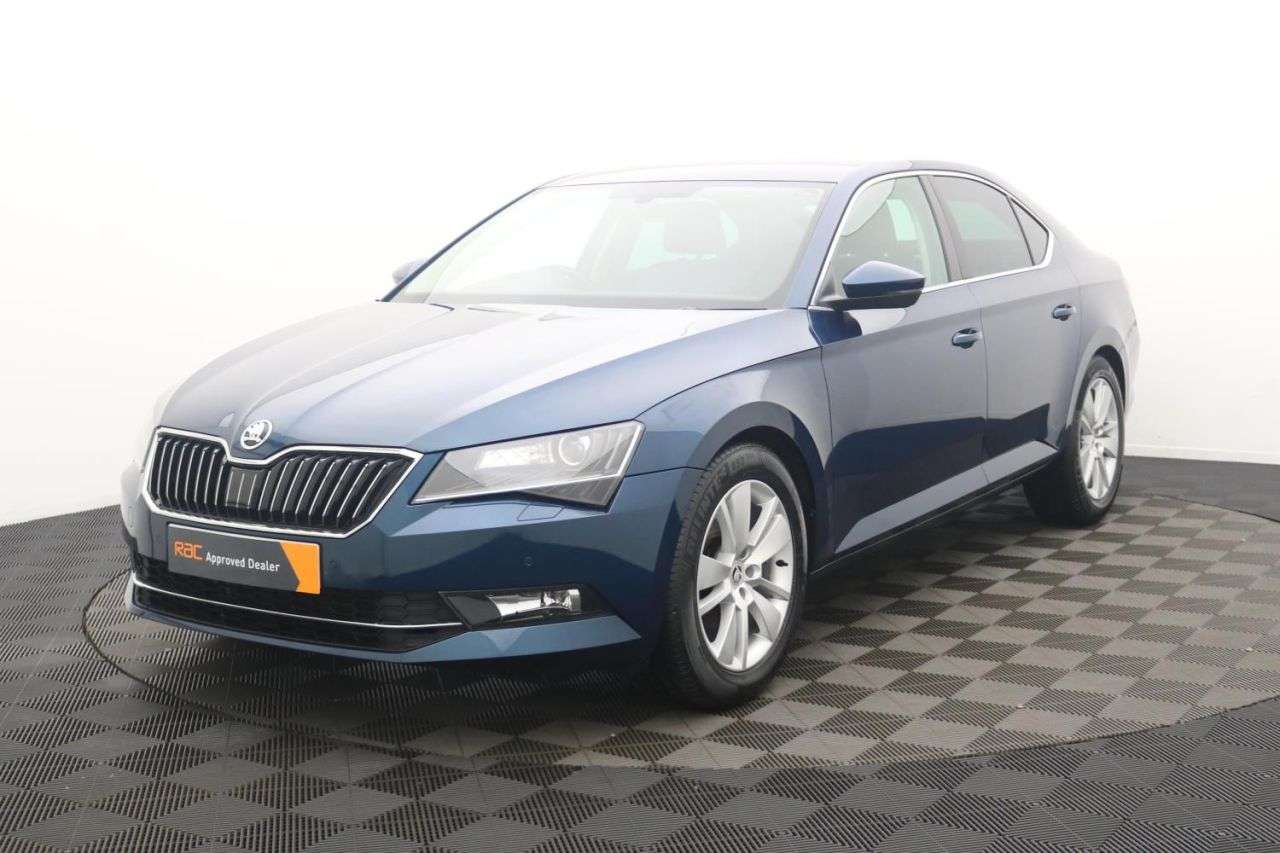 2019 SKODA SUPERB 2019 SKODA SUPERB