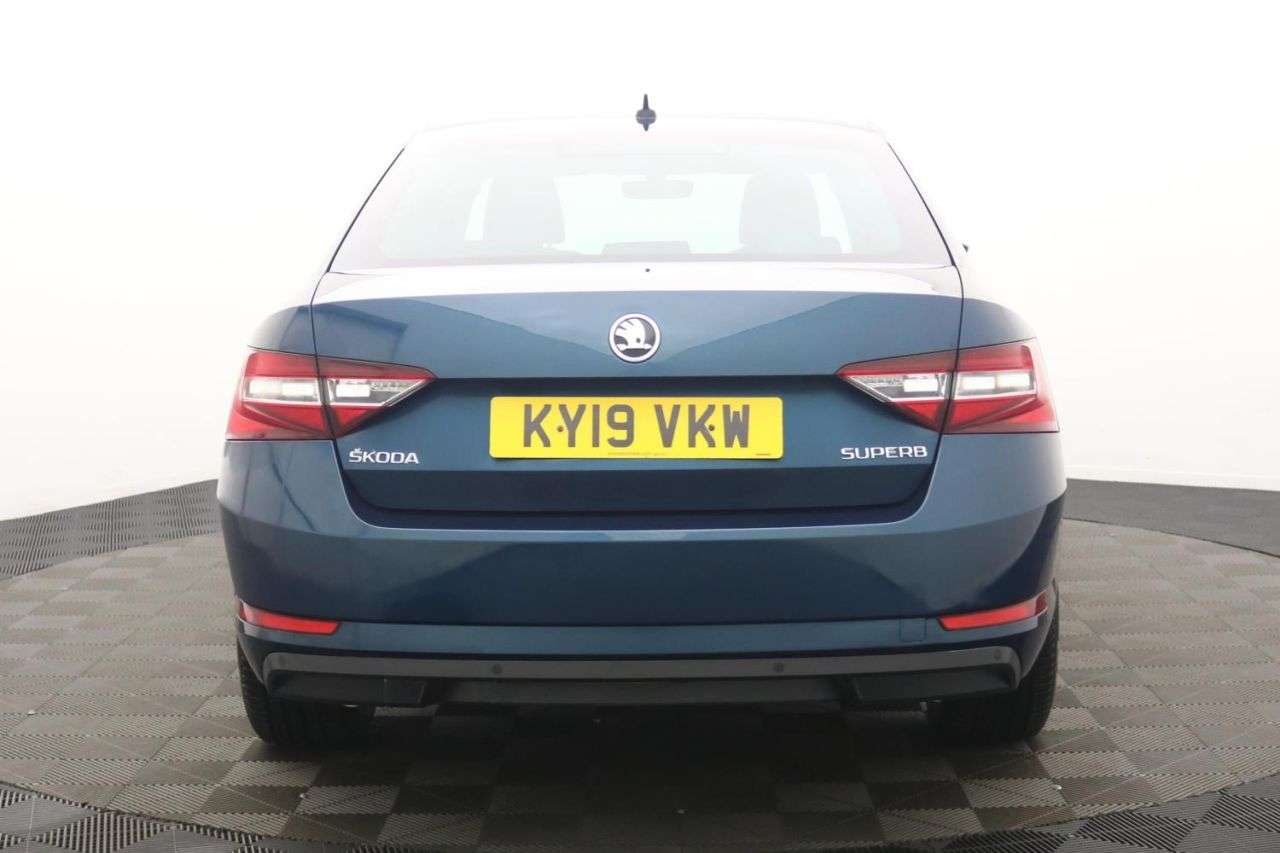2019 SKODA SUPERB 2019 SKODA SUPERB