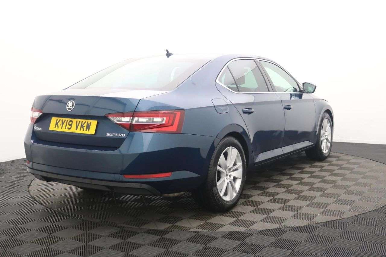 2019 SKODA SUPERB 2019 SKODA SUPERB