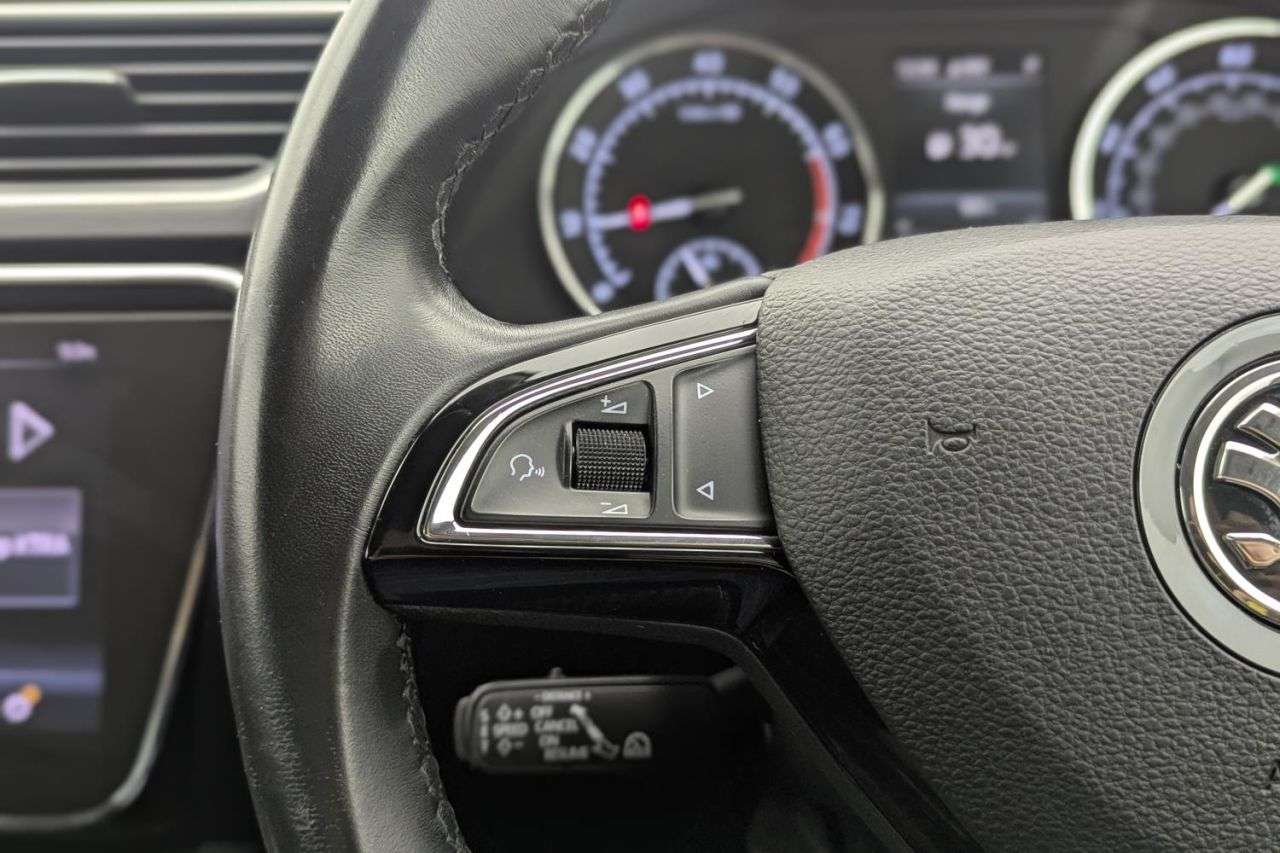 2019 SKODA SUPERB 2019 SKODA SUPERB