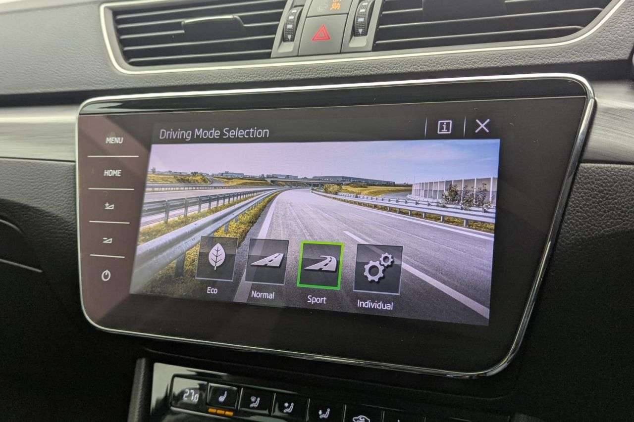 2019 SKODA SUPERB 2019 SKODA SUPERB