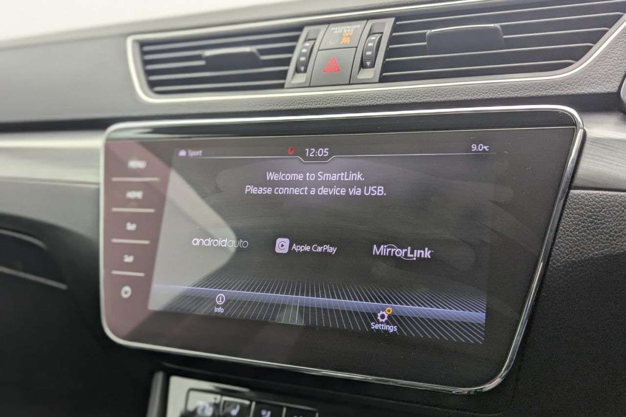 2019 SKODA SUPERB 2019 SKODA SUPERB