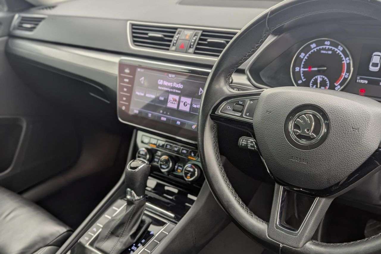2019 SKODA SUPERB 2019 SKODA SUPERB