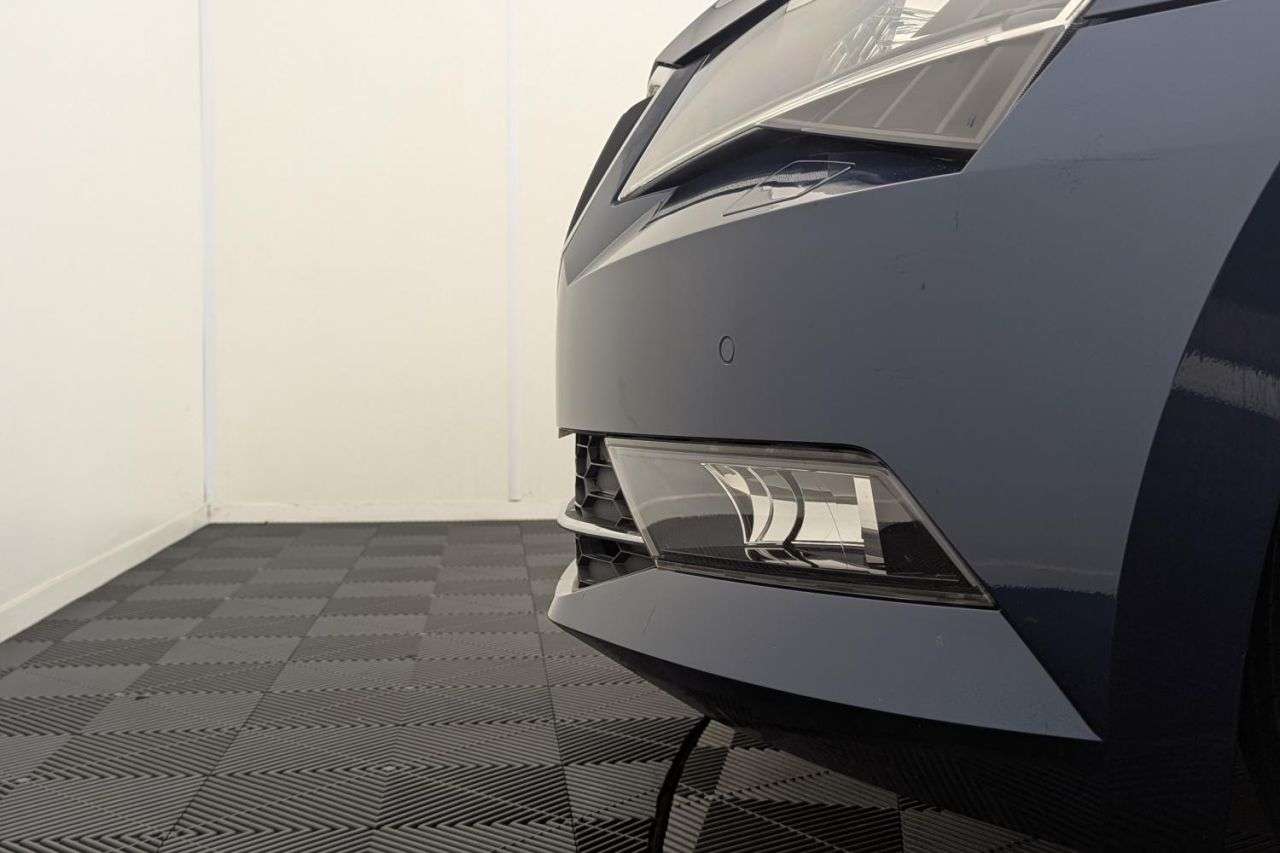 2019 SKODA SUPERB 2019 SKODA SUPERB