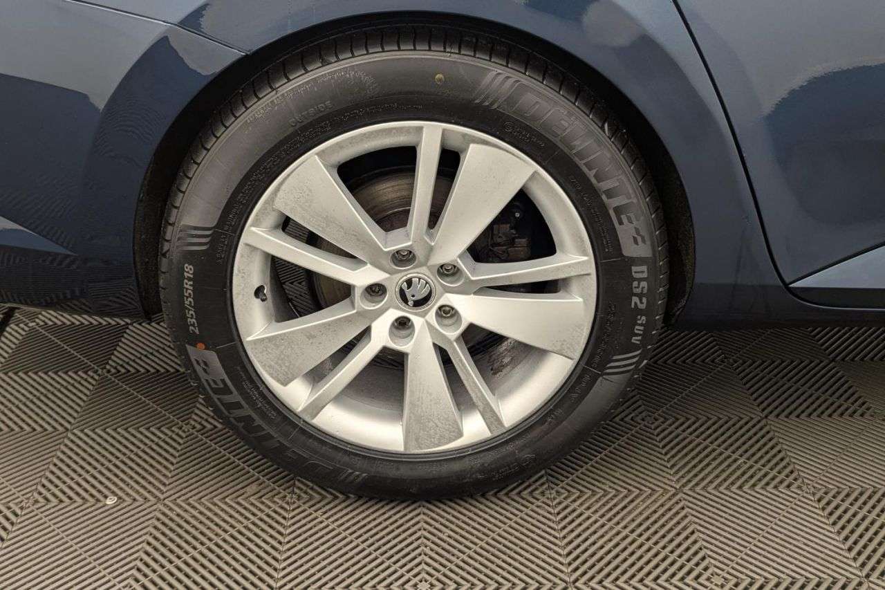 2019 SKODA SUPERB 2019 SKODA SUPERB