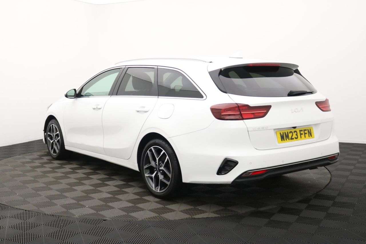 2023 KIA CEED 2023 KIA CEED