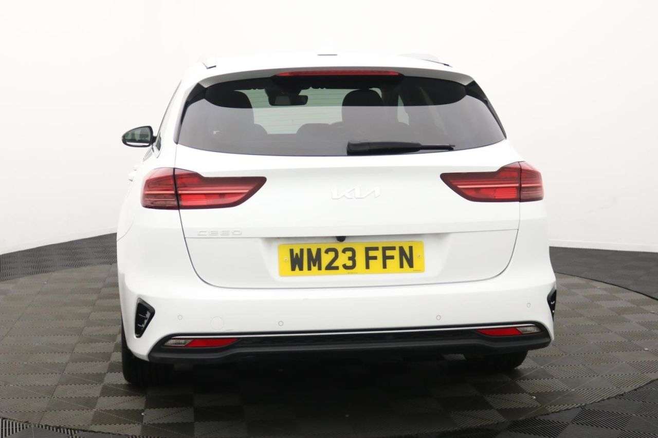 2023 KIA CEED 2023 KIA CEED