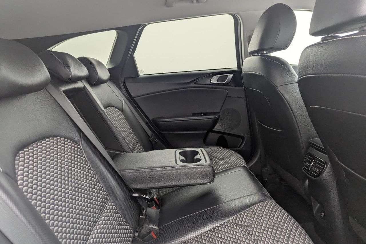 2023 KIA CEED 2023 KIA CEED