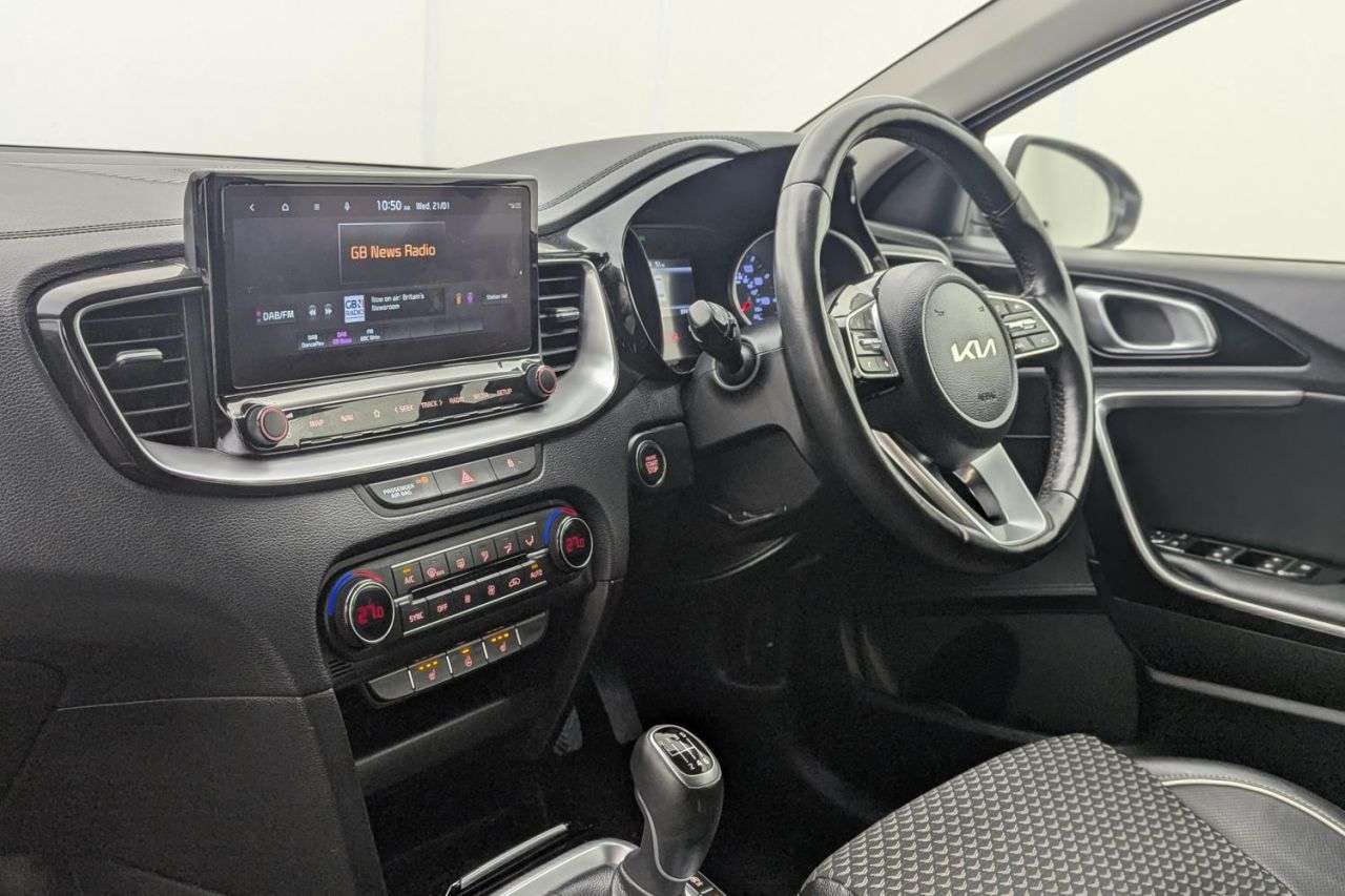 2023 KIA CEED 2023 KIA CEED