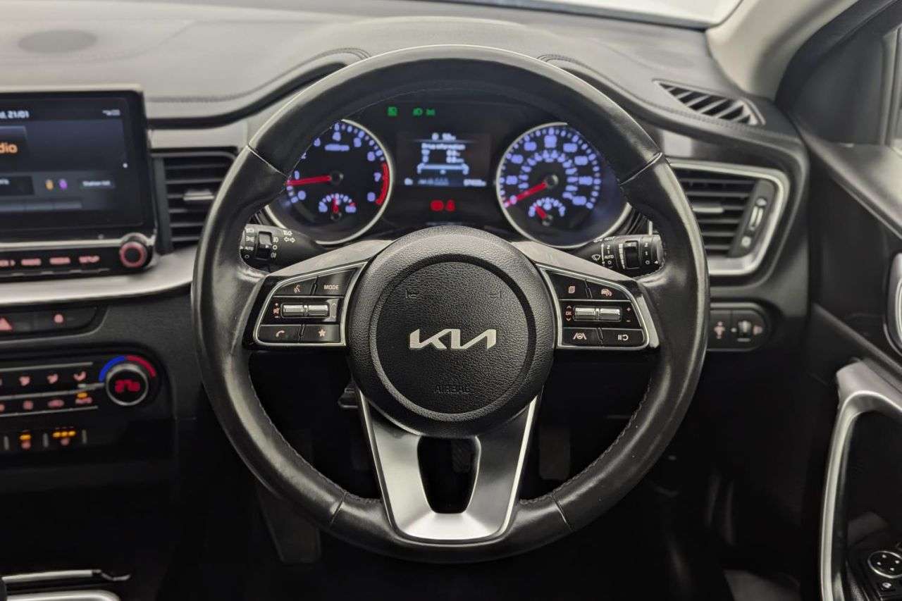 2023 KIA CEED 2023 KIA CEED