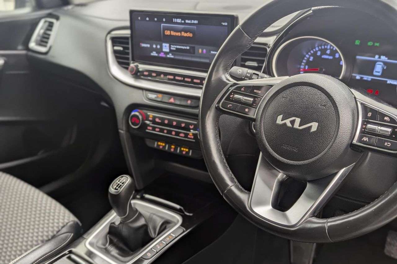 2023 KIA CEED 2023 KIA CEED