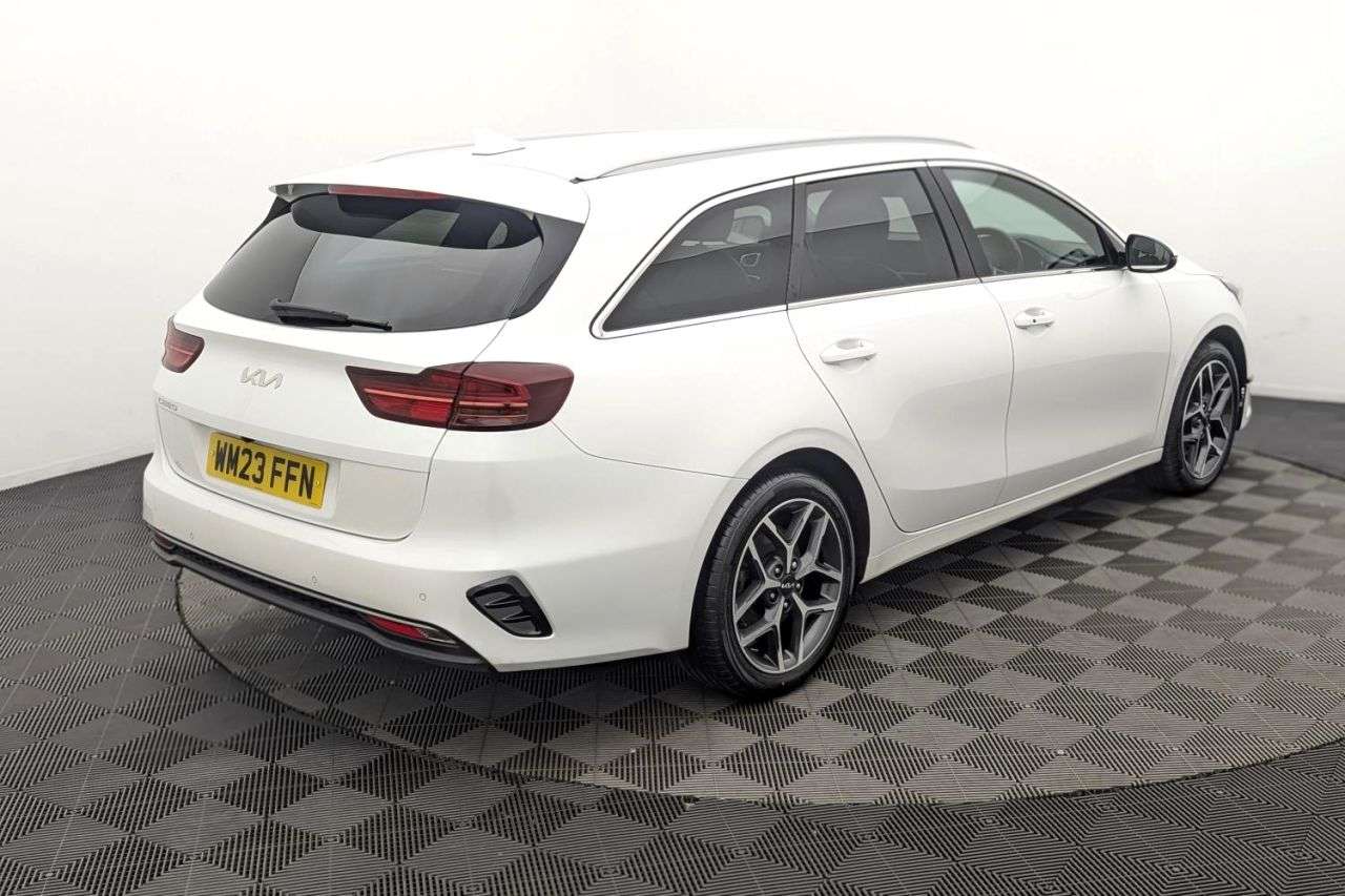 2023 KIA CEED 2023 KIA CEED