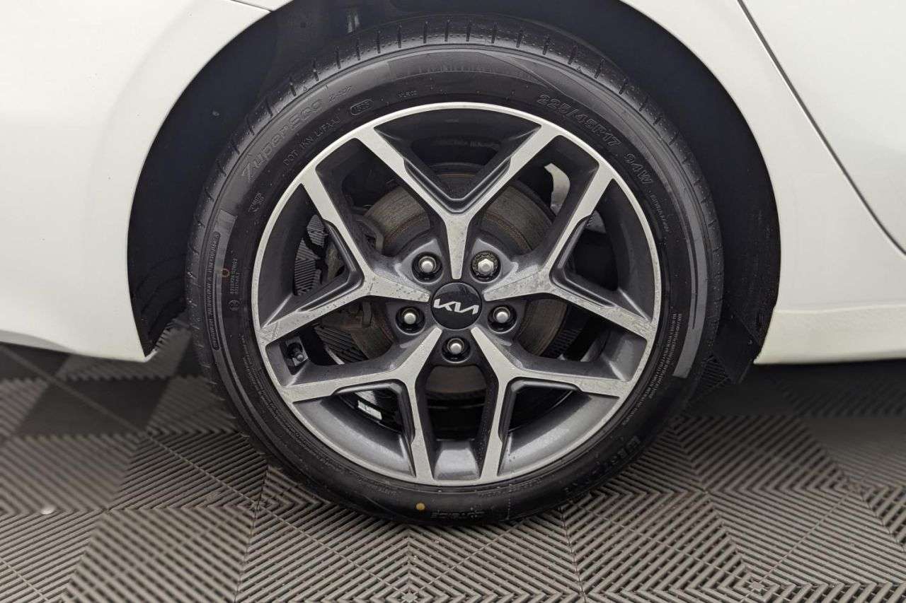 2023 KIA CEED 2023 KIA CEED