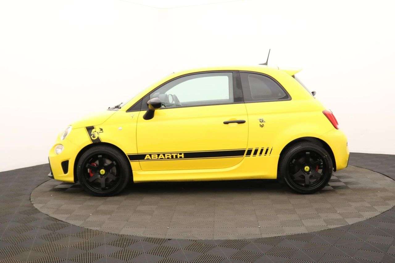 2016 ABARTH 595 2016 ABARTH 595