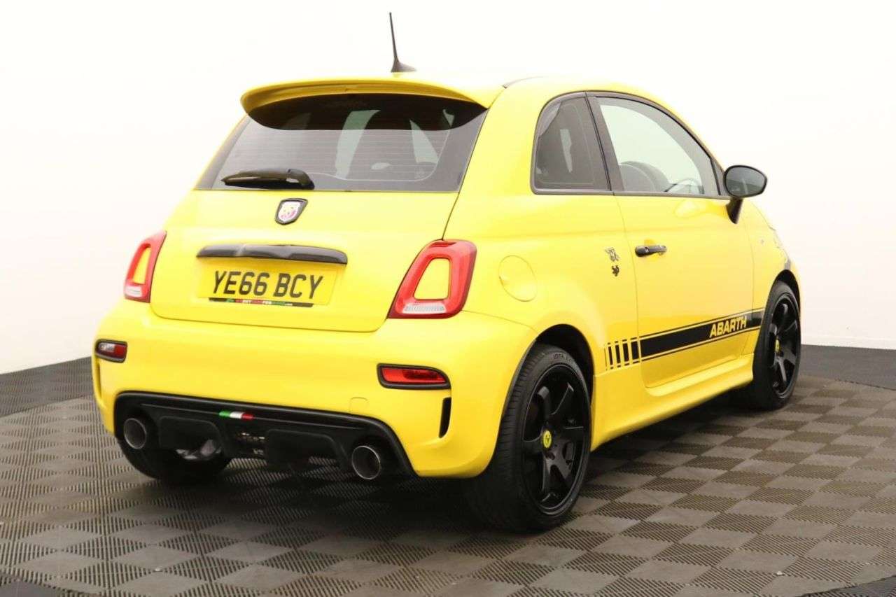 2016 ABARTH 595 2016 ABARTH 595