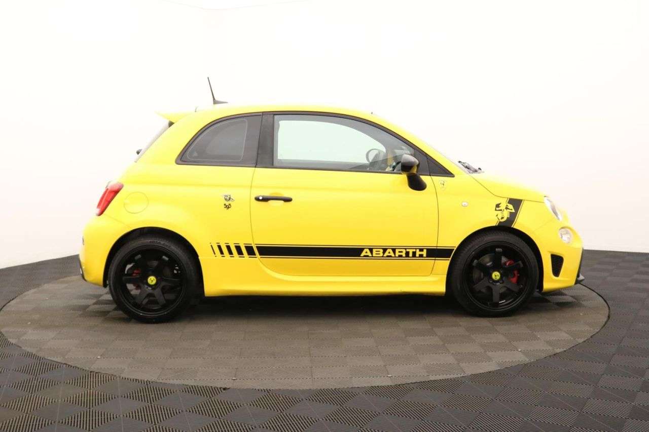 A 2016 ABARTH 595 1.4 T-Jet Hatchback 3dr Petrol Manual Euro 6 (145 ps) Award Winning 5 Star A 2016 ABARTH 595 1.4 T-Jet Hatchback 3dr Petrol Manual Euro 6 (145 ps) Award Winning 5 Star